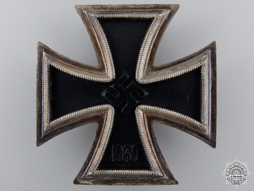 a_mint_iron_cross_first_class1939_with_case_img_04.jpg5503056944f50