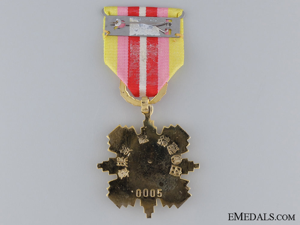 a_taiwanese_air_force_distinguished_service_medal;_first_class_img_04.jpg53a9a97ddb27b