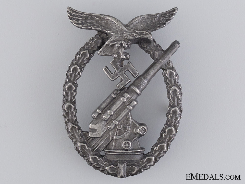 a_cased_luftwaffe_flak_badge_by_juncker_img_04.jpg53fb55d73415b