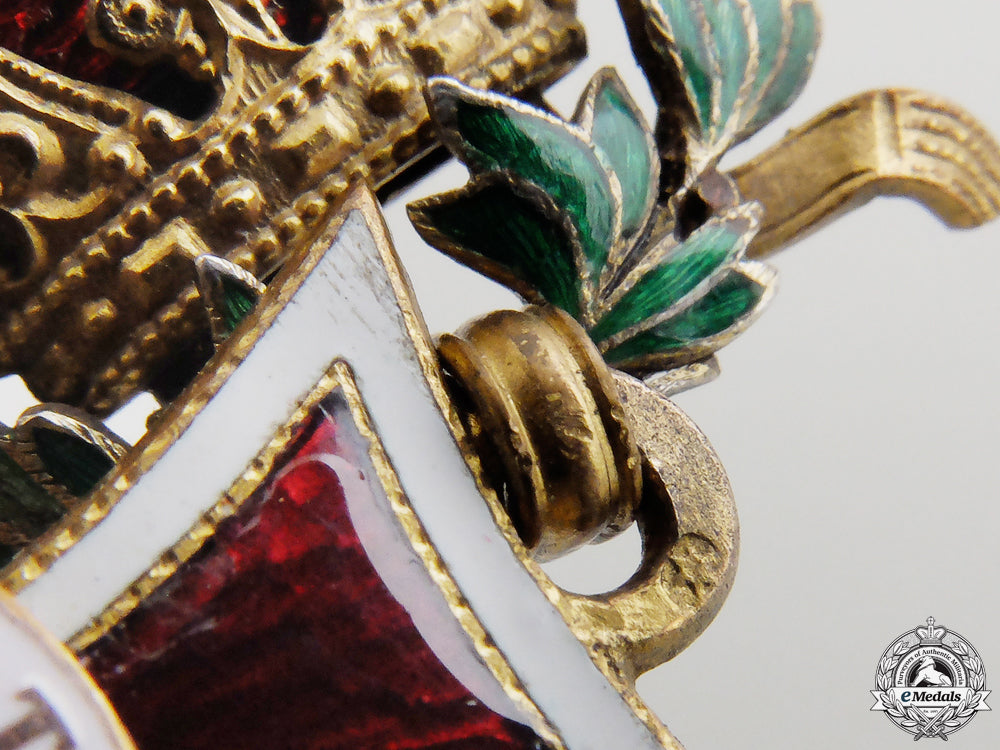 an_austrian_order_of_leopold_with_war_decoration;_knight`s_cross_img_04.jpg556f2836dc9b1