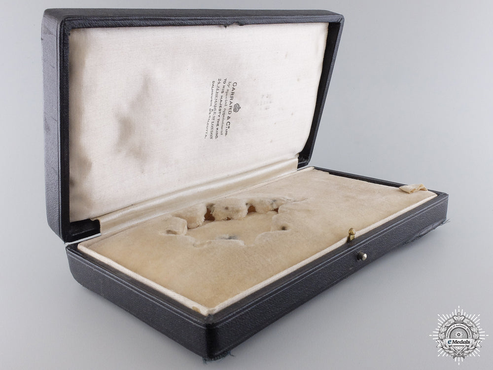 a_garrard&_co_case_for_order_of_the_bath;_commander_img_04.jpg5474ba3b29807