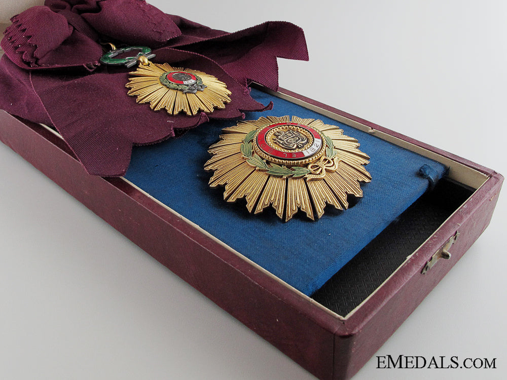 peru._an_order_of_the_sun,_grand_cross,_c.1950_img_04.jpg5327212ca0b27_1_1