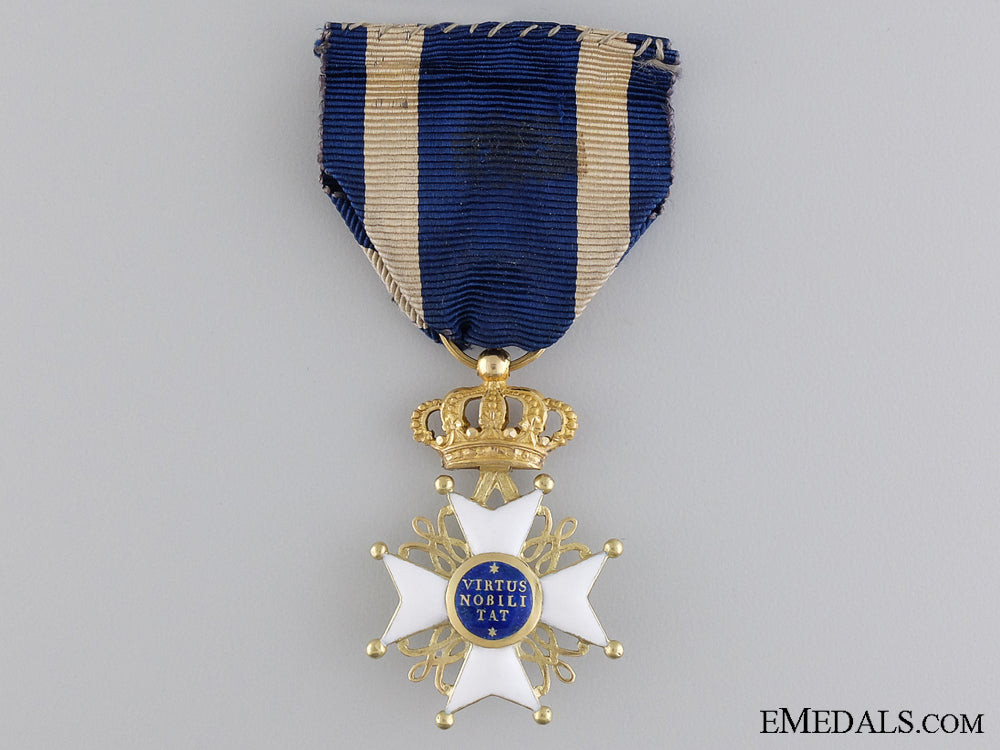 the_order_of_netherlands’s_lion_in_gold;_circa1830_img_04.jpg5441715c18e75