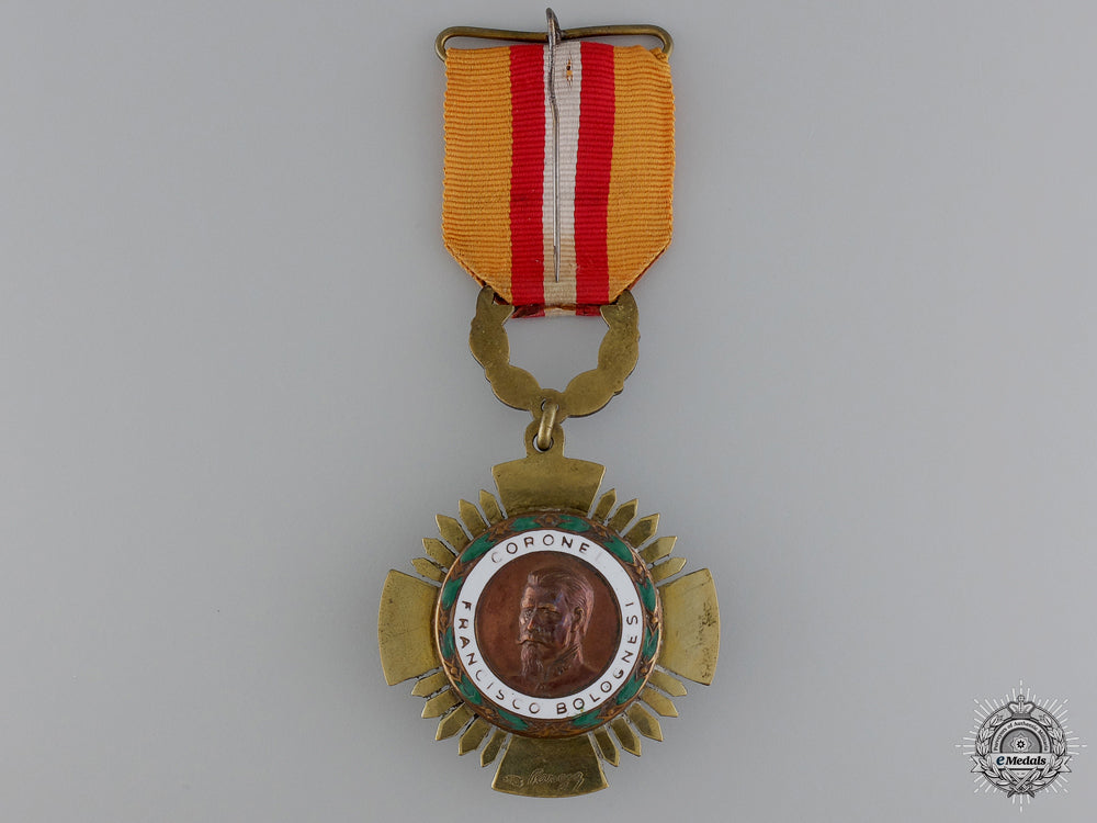 a_peruvian_military_merit_cross_img_04.jpg54a2f83185f9a