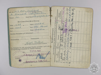 a_german_fallschirmjäger_grouping;_prisoner_of_war_in_egypt_img_04.jpg54aebb82e5e26