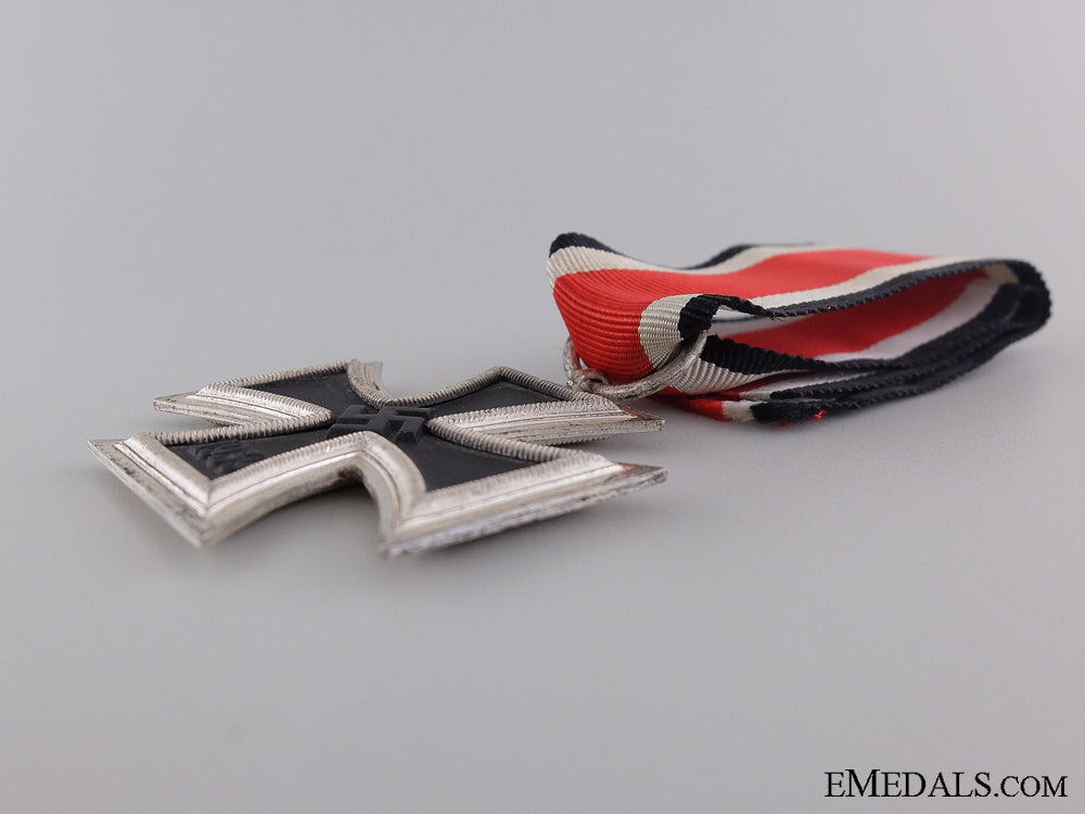 a_second_war_iron_cross2_nd_class1939_by_s&_l_img_04.jpg53fcb9246b7b3