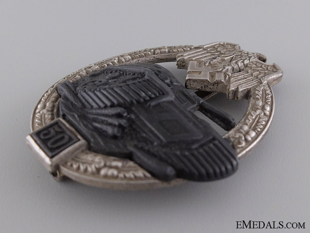a_tank_badge_grade_iii(50);_silver_grade_by_josef_feix&_sohn$3500_img_04__1_.jpg5429748f8b00d