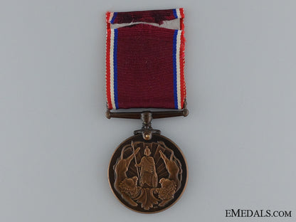 wwii_newfoundland_volunteer_war_service_medal_to_the_royal_navy_img_04__2_.jpg535829cbbcc95