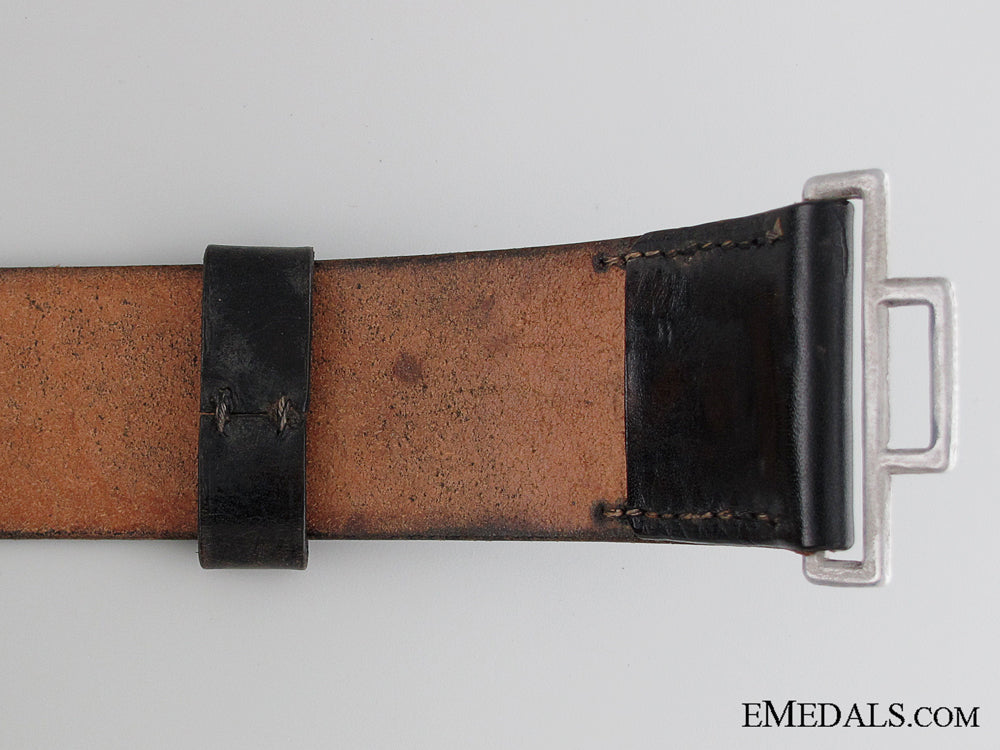 drk_officers_belt_and_buckle_by_f._hofstätter_img_04.jpg5331ae4bdacec
