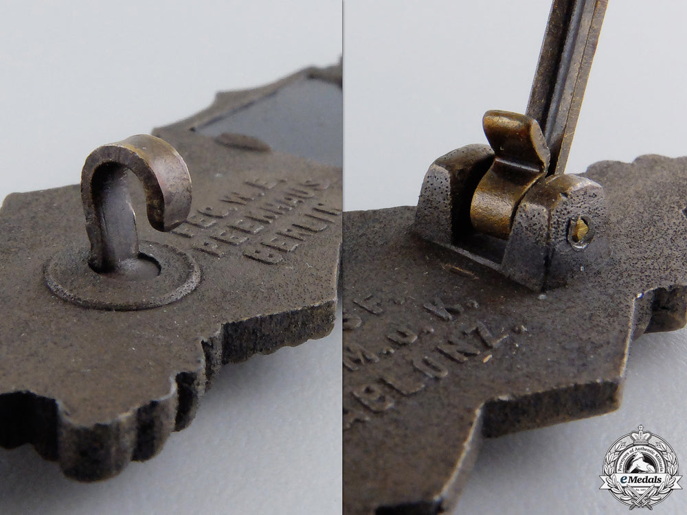 a_mint_bronze_grade_close_combat_clasp_by_fec._w.e.peekhaus_img_04.jpg559eaeecf26f4