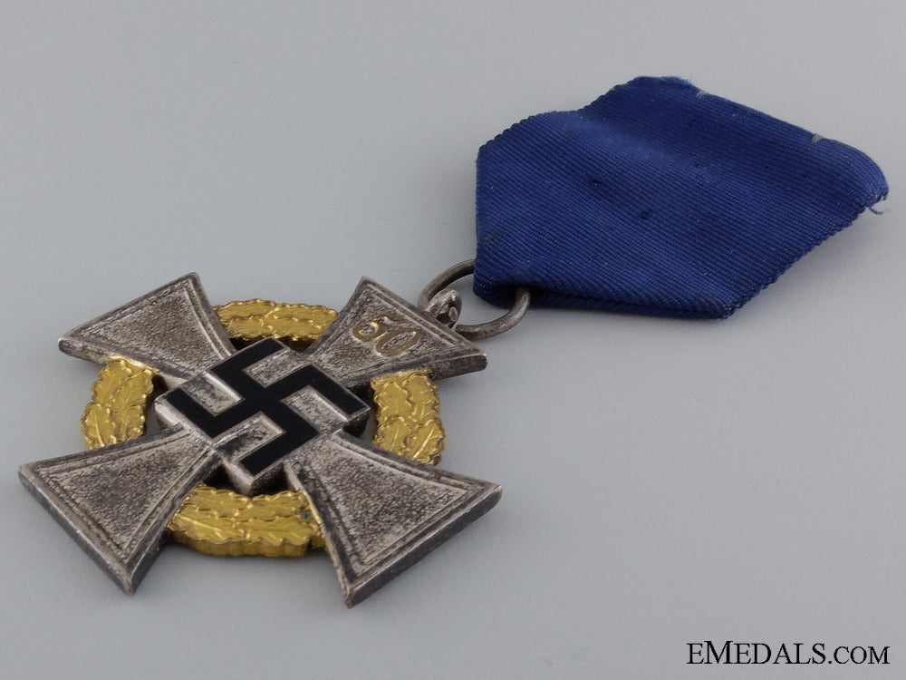 a_first_class_faithful_service_cross_img_04.jpg5457c9b17f61c