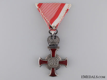 an_austrian_silver_military_merit_cross_with_crown_suspension_img_04.jpg53c68abcb80ac