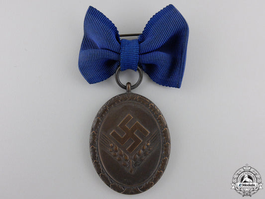 a_rad_long_service_award_for_women;4_th_class_with_case_img_04.jpg555b3a55d3a16
