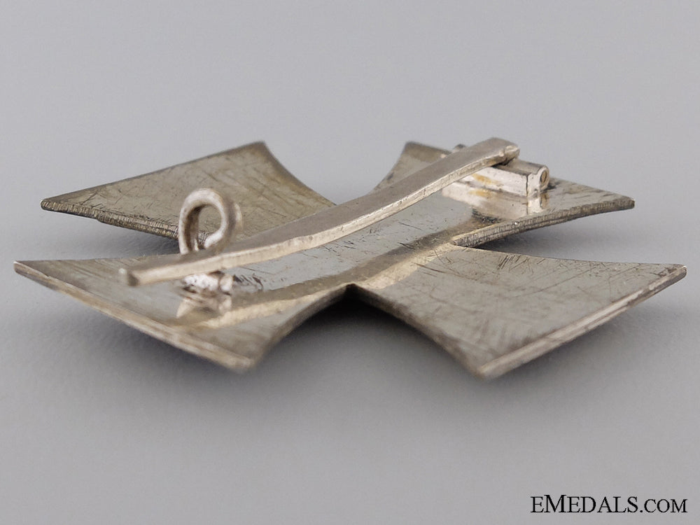 1914_first_class_iron_cross;_unmarked_img_04.jpg53baada6594b5