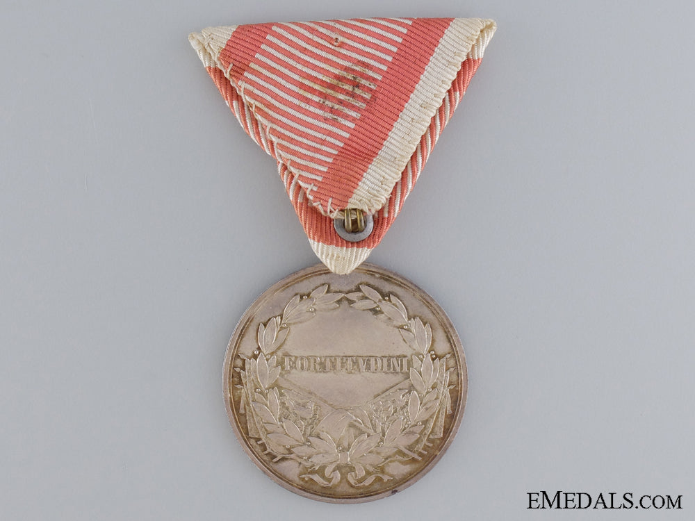 an_austrian_silver_bravery_medal;_first_class_img_04.jpg53adcf22d67e3