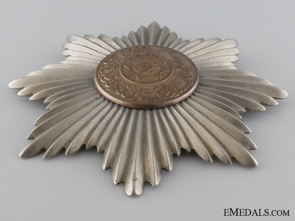 afghanistan,_kingdom._an_order_of_the_star,_third_class,_c,1927_img_04.jpg5465060e52c57