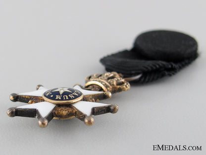 a_miniature_order_of_the_north_star_img_04.jpg534551b5b4ebb