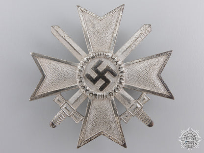 a_war_merit_cross1_st_class_with_swords_by_deschler_with_case&_cartonage_img_04.jpg54e792ea96c8d