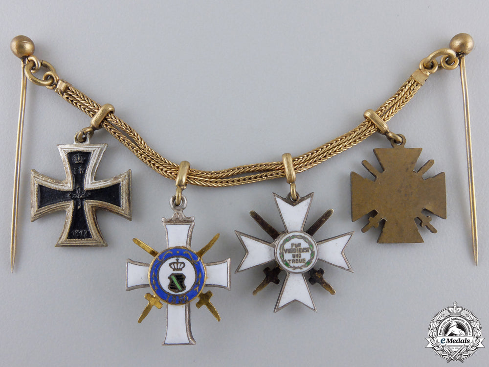 a_first_war_saxon_miniature_grouping_img_04.jpg55b0faf081fd5