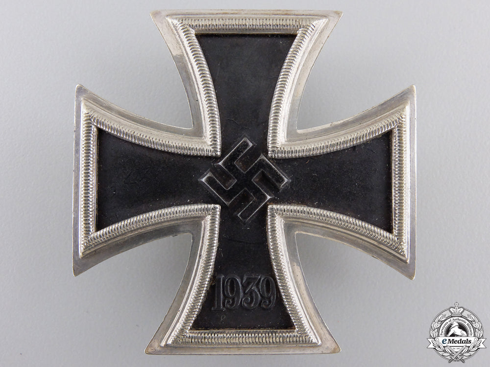 a_fine_iron_cross_first_class1939_by_godet_with_case_img_04.jpg559e824581d09