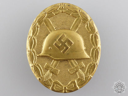 a_cased_gold_grade_wound_badge_by_b.h._mayer_img_04.jpg547cd371645f7