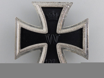 a_mint_iron_cross_first_class1914_by_b._h._mayer,_pforzheim_img_04.jpg552828c8368c2