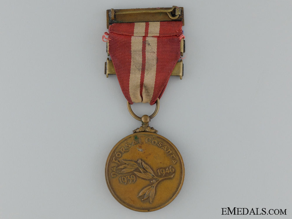 1939-1946_irish_emergency_service_medal_with2_bars_img_04.jpg535ff009a08d6