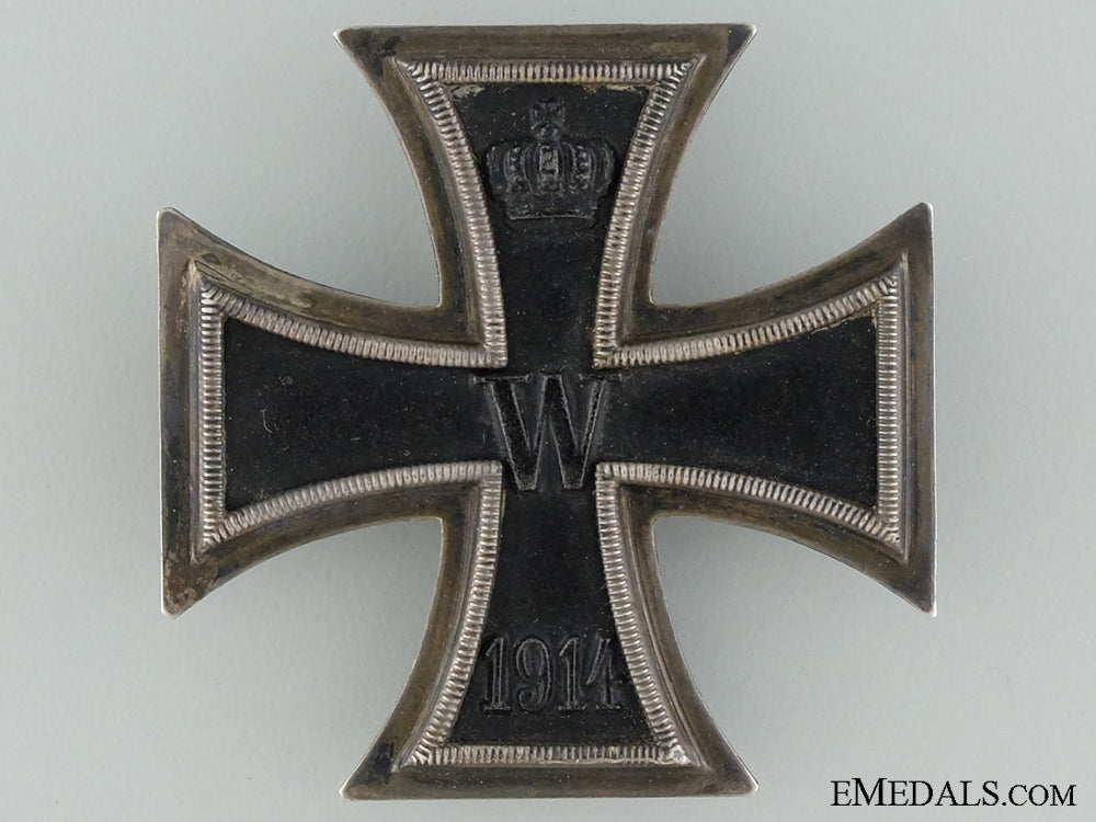 an_iron_cross_first_class1914_by_k.a.g.;_with_case_of_issue_img_04.jpg5385ec7b3cdfd