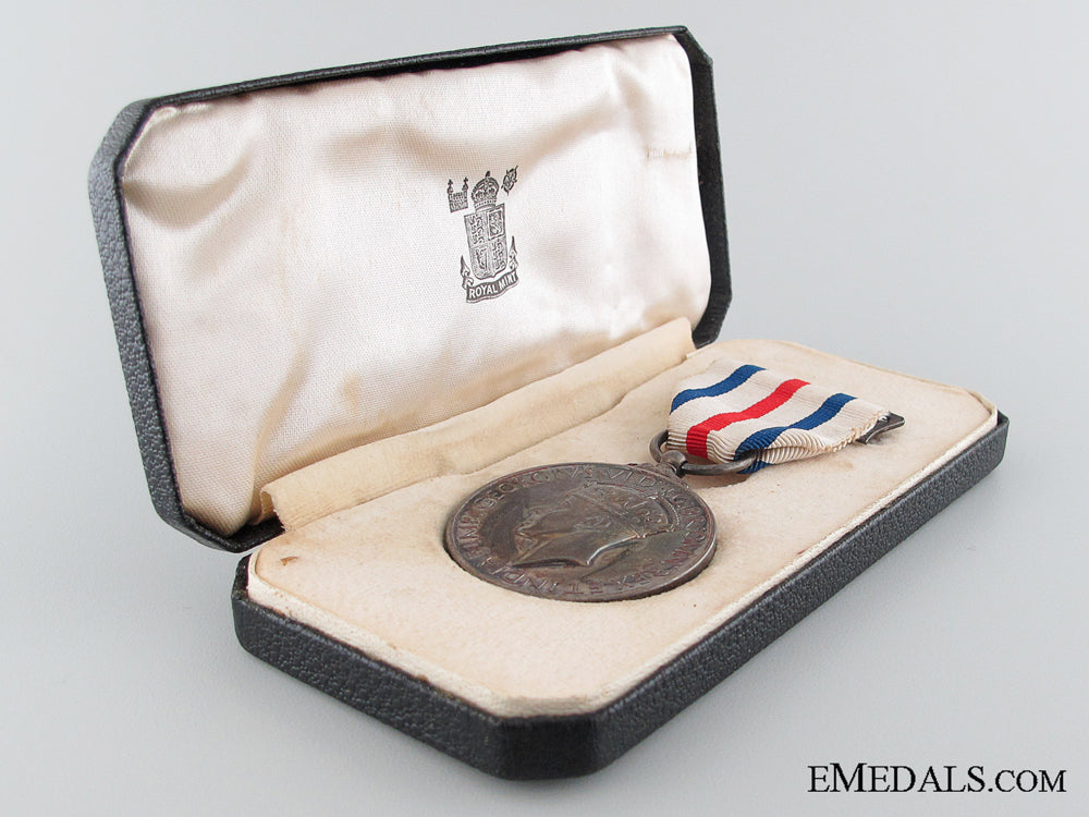 the_king's_medal_for_service_in_the_cause_of_freedom_img_04.jpg5319cee64690b