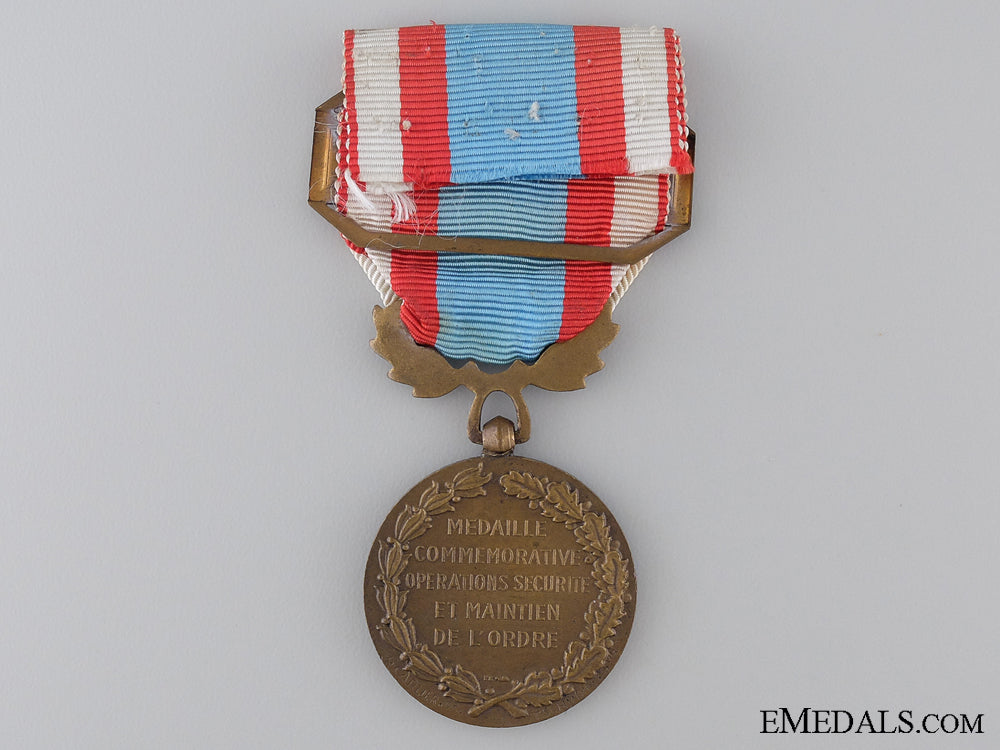 a1958_french_medal_for_operations_in_north_africa;_algerie_img_04.jpg53c918f65c49c
