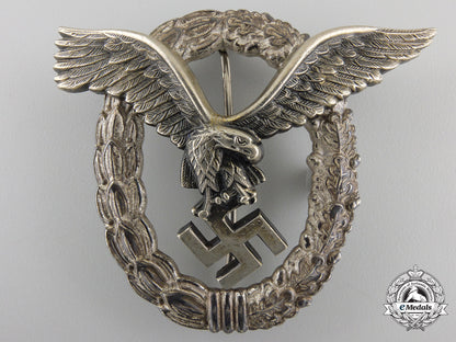 an_early_cased_luftwaffe_pilot's_badge_by_gebrder_wegerhof_img_04.jpg55cf524f31c17