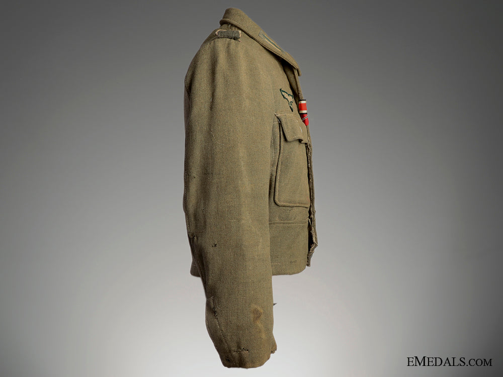 battle_worn_field_blouse&_side_cap,1944_img_04.jpg52e027211468d