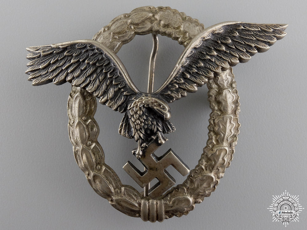 a_cased_luftwaffe_pilot's_badge_by_assmann_img_04.jpg54b547a35a534
