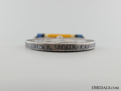 a_british_war_medal_to_canadian2/_lieut._schieck_raf_img_04.jpg5384bea3293e4