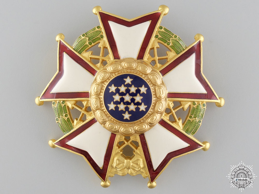 an_american_legion_of_merit;_chief_commander_img_04.jpg54a2dc0e29829