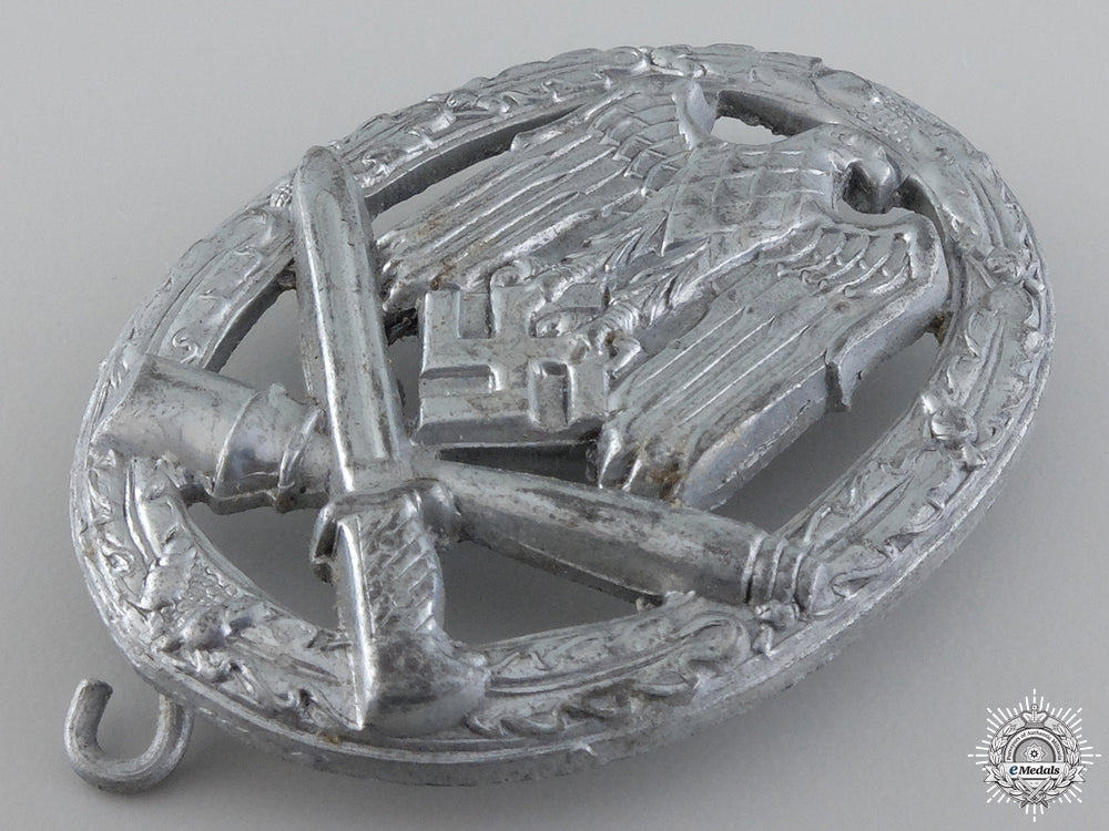 two_second_war_german_badges_img_04.jpg54943d77b6da8