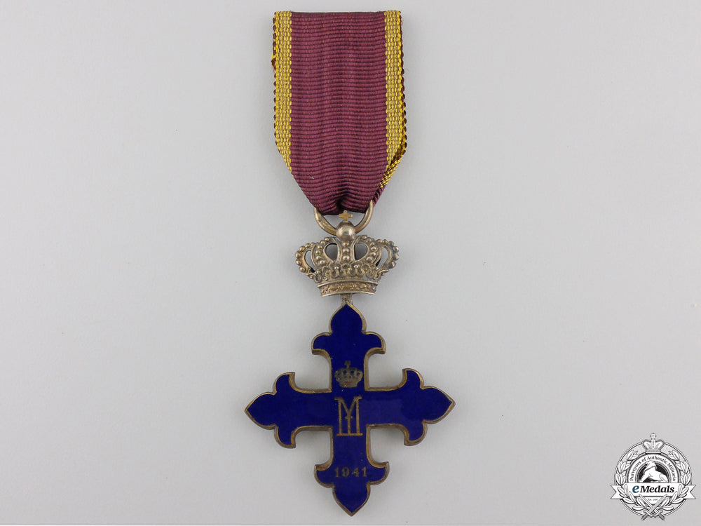 a_romanian_order_of_michael_the_brave;_knight’s_cross_with_case_img_04.jpg555b7b195a155