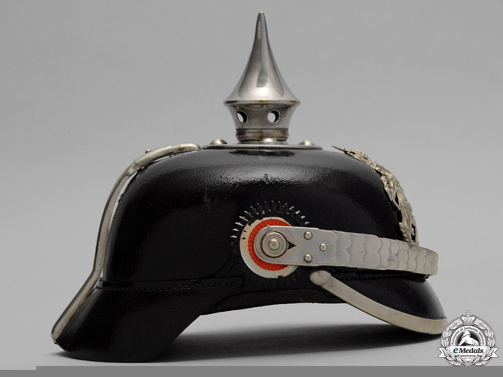 a_first_war_bavarian_libe_infantry_pioneer_unit_pickelhaube_img_05.jpg55b68b1ee8609
