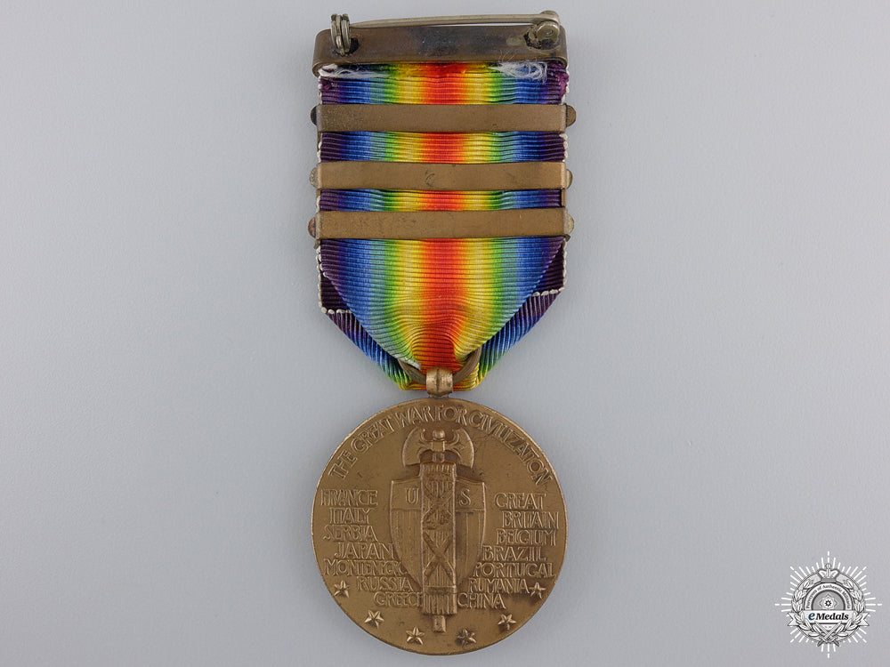a_first_war_american_group_to_lieut._bounds;_dsc_recommendation_img_05.jpg55086726ae5c2