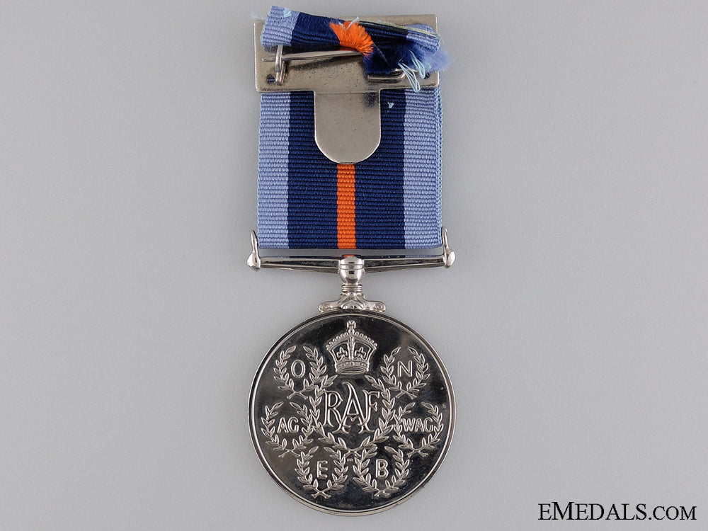 a_wwii_british_bomber_command_medal1939-1945_img_05.jpg542b11b070e21