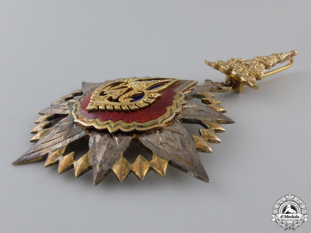 an_order_of_the_crown_of_thailand;_commander_img_05.jpg552ea8d15bdd7