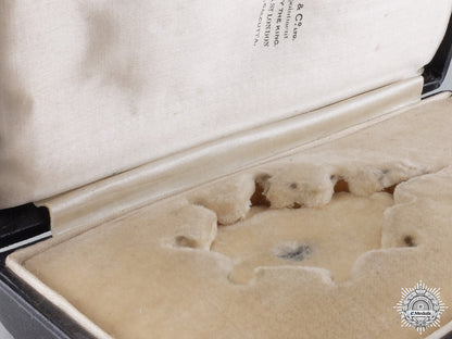 a_garrard&_co_case_for_order_of_the_bath;_commander_img_05.jpg5474ba42ee4b2