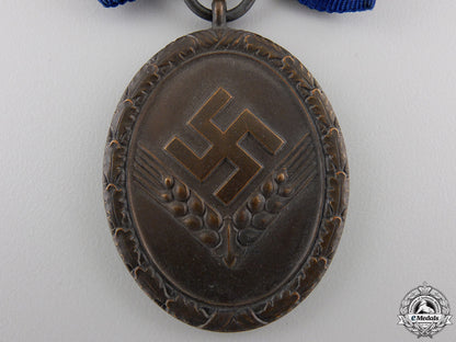 a_rad_long_service_award_for_women;4_th_class_with_case_img_05.jpg555b3a5dc73bb