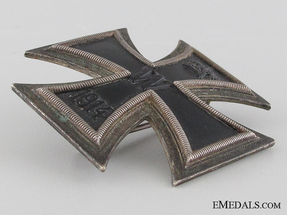 unusual_cased_iron_cross1_st._class1914_img_05.jpg531df99882f59