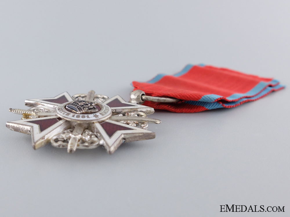 romanian_order_of_the_crown;_knight's_cross_with_swords_type_i_img_05.jpg53ac68f38de77