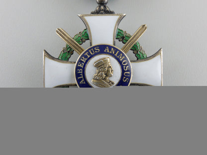a_saxon_albert_order;1_st_class_knight's_cross_with_swords_img_05.jpg55ca3ec37d260