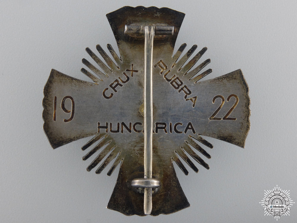 a1922_hungarian_red_cross_decoration_img_05.jpg54f8970b0599d