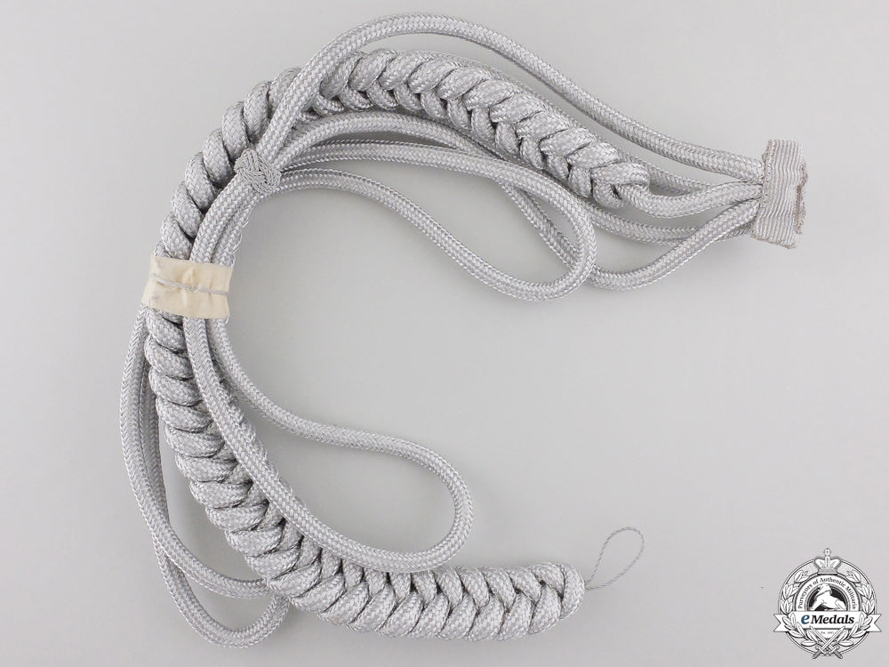 a_luftwaffe_officer's_belt_and_buckle_with_aiguillette&_box_img_05.jpg558810e24efaa