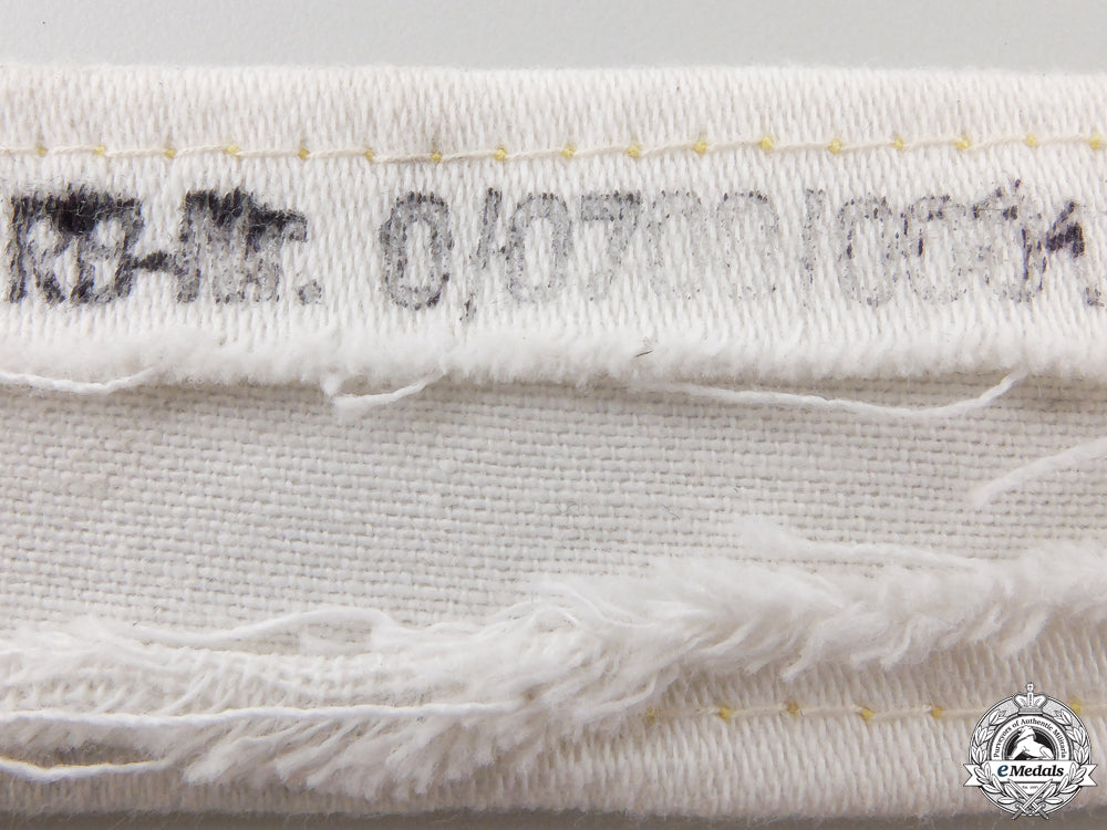 a_kreta_campaign_cufftitle_img_05.jpg558e9e53a4785