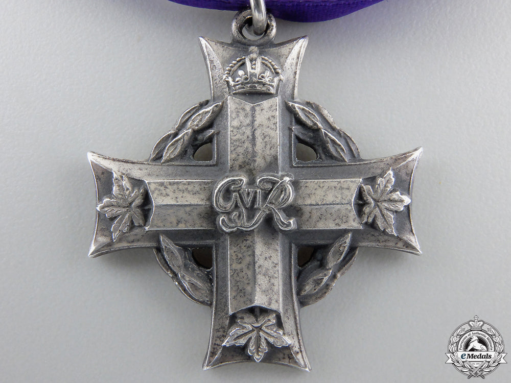an_rcaf_memorial_cross_to_finn_grimstad;_harrard_aircraft_crashed_in_quebec_img_05.jpg55ae796fa6540